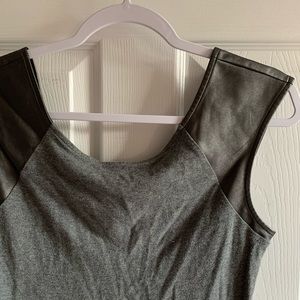 Express | 2-toned Gray Tank